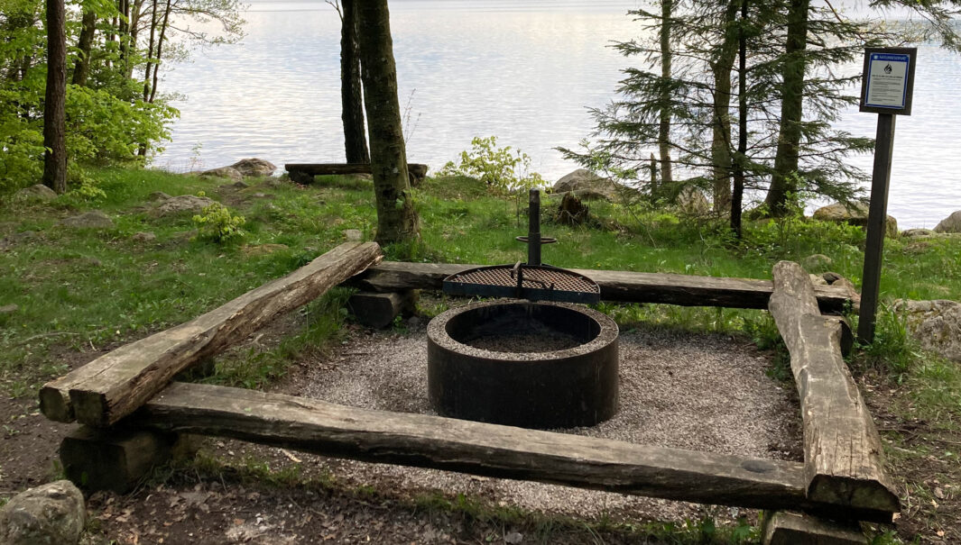 helt gjorda av plåt.